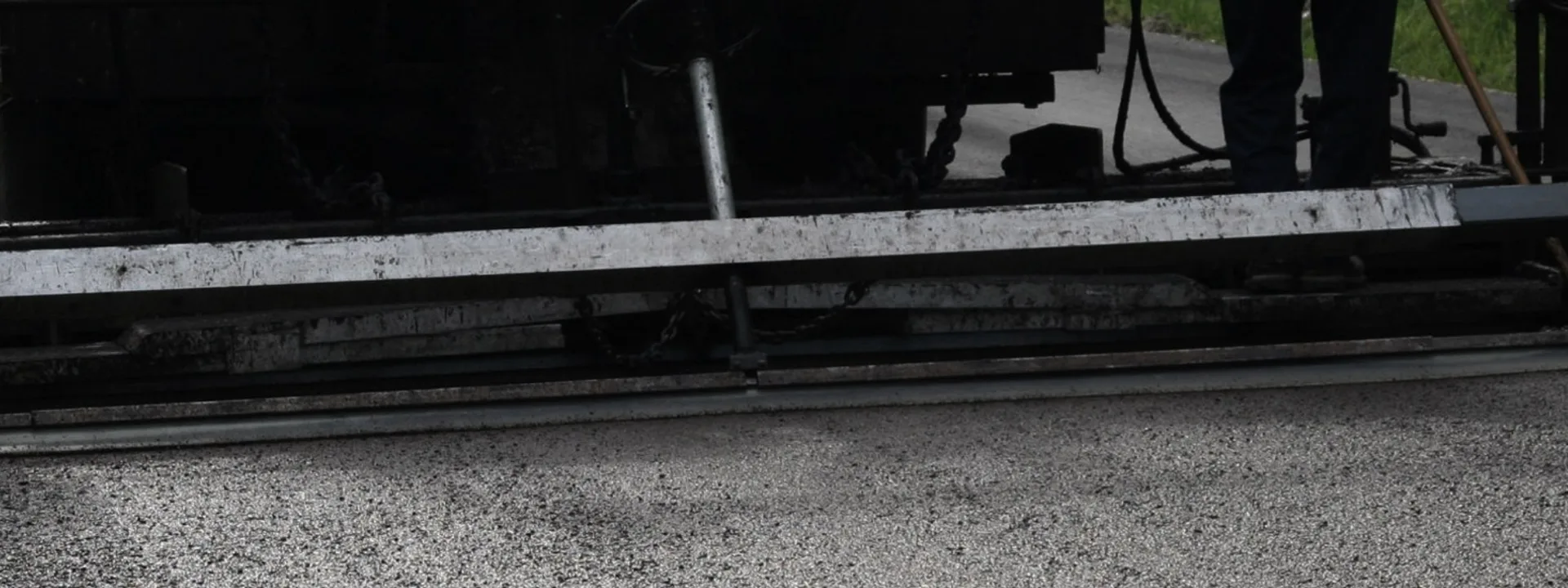 Tarmac Surfacing & Repairs by Meads Resurfacing